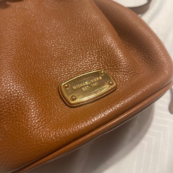 MK Authentic Small Bucket Crossbody Bag - Picture 8 of 8